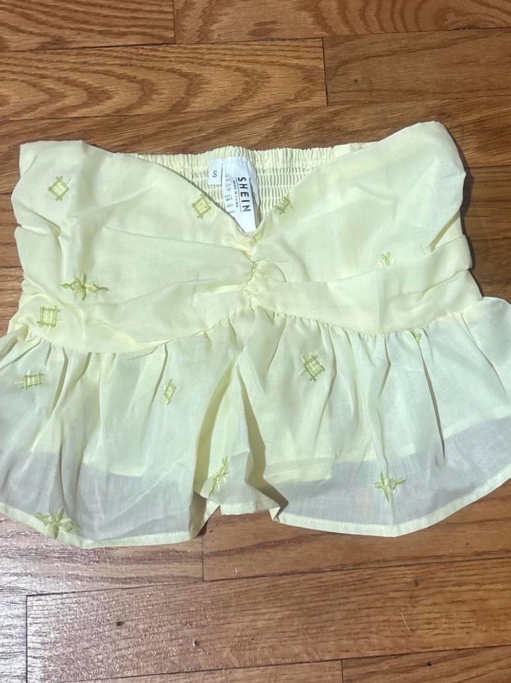 SHEIN Pale Yellow Strapless Peplum Blouse